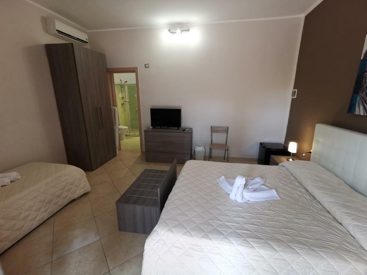 Samana B&B Con Spiaggia Privata A Пунта-Прошутто Экстерьер фото