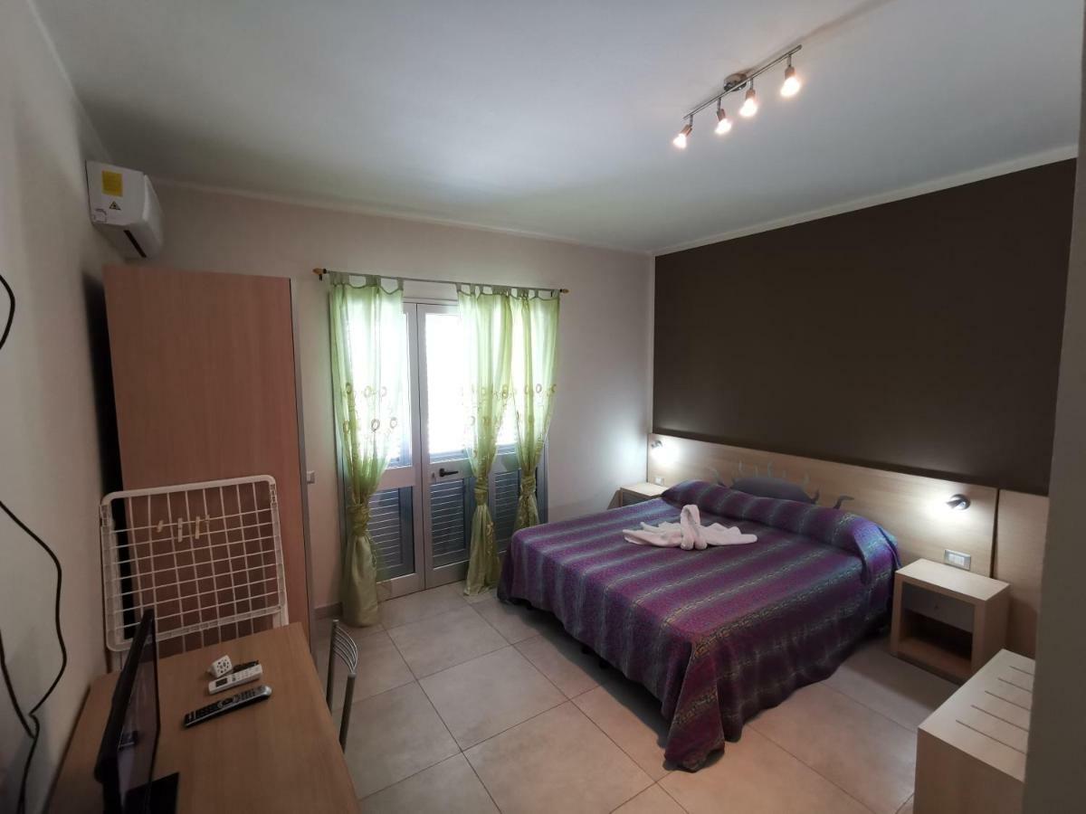 Samana B&B Con Spiaggia Privata A Пунта-Прошутто Экстерьер фото